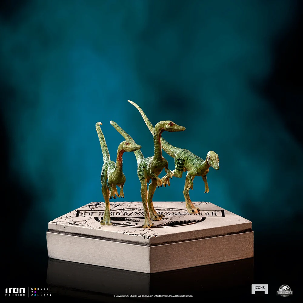 Compsognathus  Jurassic World  Icons  Iron Studios - Image 8