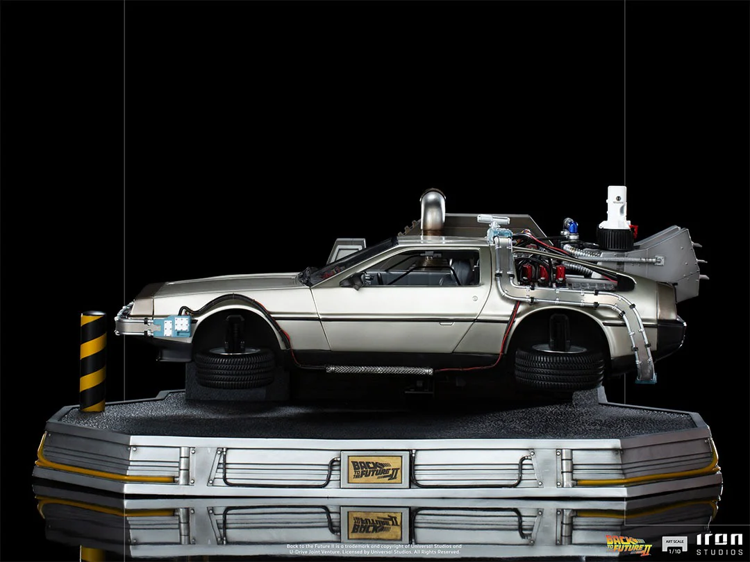 Delorean Back to the Future II Art Scale 1/10 Iron Studios - Image 10