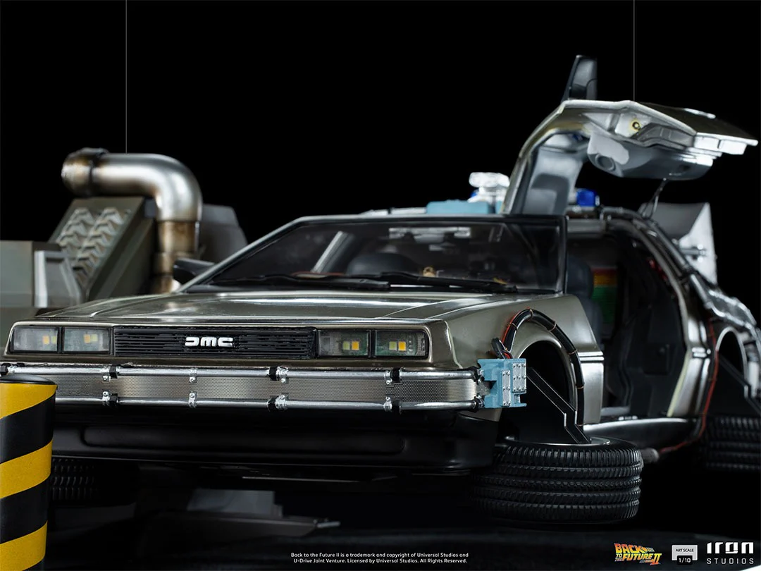 Delorean Back to the Future II Art Scale 1/10 Iron Studios - Image 4