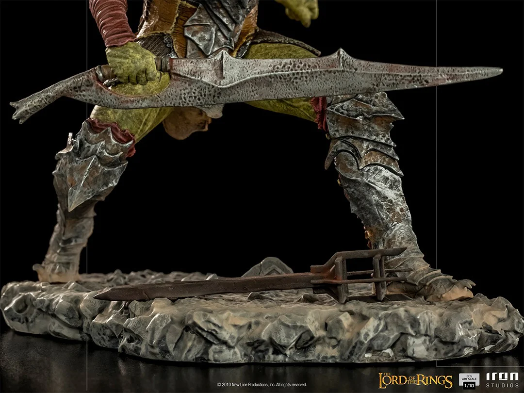 Swordsman Orc The Lord of the Rings Art Scale 1/10 Iron Studios - Image 5